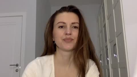 orvaline online show from April 28, 5:51 pm