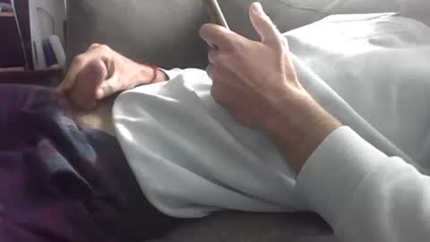 Snapshot of orwel09 chatting on December 15, 10:18 am orwel09 online show from December 15, 10:18 am