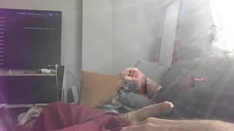 Snapshot of orwel09 chatting on December 23, 10:42 am orwel09 online show from December 23, 10:42 am