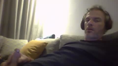 Snapshot of orwel09 chatting on January 12, 9:08 pm orwel09 online show from January 12, 9:08 pm