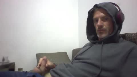 orwel09 online show from November 18, 8:13 pm