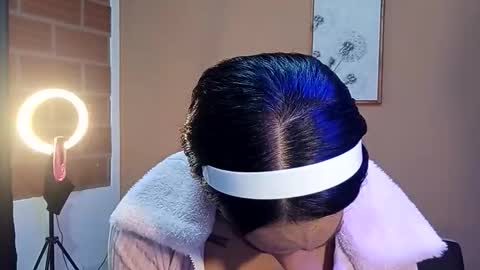 osarito3x online show from April 23, 12:56 am