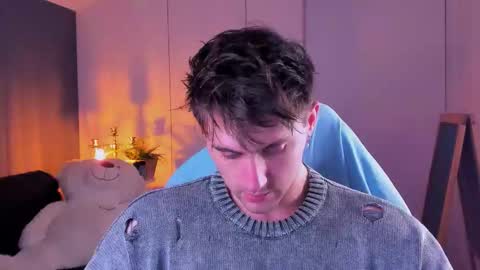 Snapshot of oscar_miller_ chatting on November 2, 9:28 pm Oscar online show from November 2, 9:28 pm