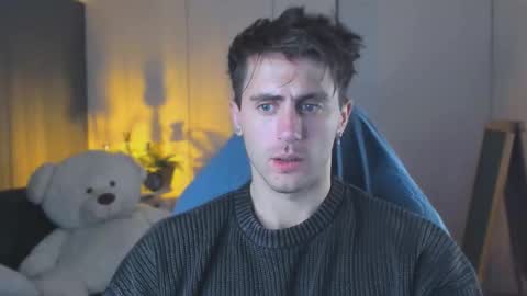 Snapshot of oscar_miller_ chatting on November 7, 9:04 pm Oscar online show from November 7, 9:04 pm