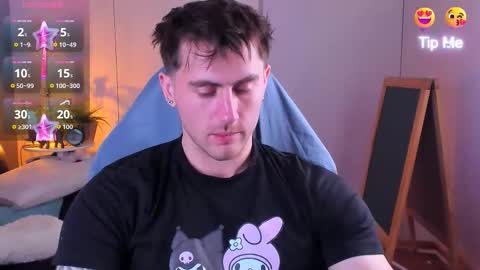 Snapshot of oscar_miller_ chatting on November 14, 9:35 pm Oscar online show from November 14, 9:35 pm