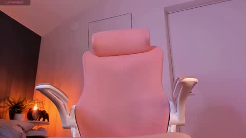 Oscar online show from March 28, 5:51 am