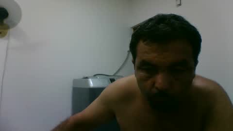 Snapshot of oscarjhe3512 chatting on November 23, 8:52 pm oscarjhe3512 online show from November 23, 8:52 pm