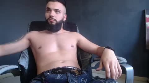 OscarWills online show from June 27, 12:22 pm