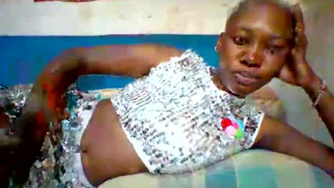 oshee444 online show from February 20, 9:43 am