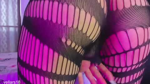 Snapshot of osiris_doll chatting on April 29, 5:06 pm vella online show from April 29, 5:06 pm