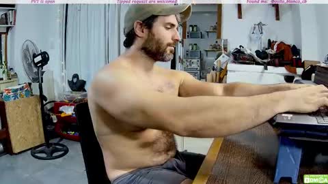 Osito Blanco online show from March 31, 4:35 am