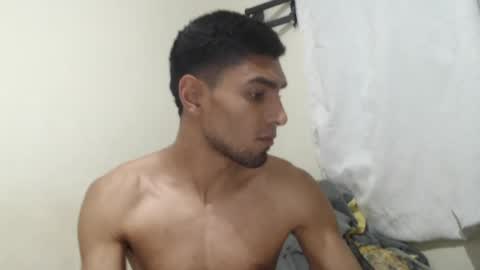 Snapshot of ositoofd3at chatting on July 16, 12:05 am ositoofd3at online show from July 16, 12:05 am