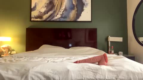 oskar562 online show from October 9, 1:53 pm