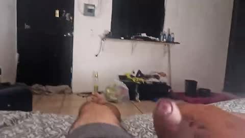 Snapshot of oso_latinox chatting on April 9, 9:58 am oso_latinox online show from April 9, 9:58 am