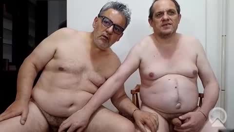 Osoandcub online show from November 11, 9:37 pm