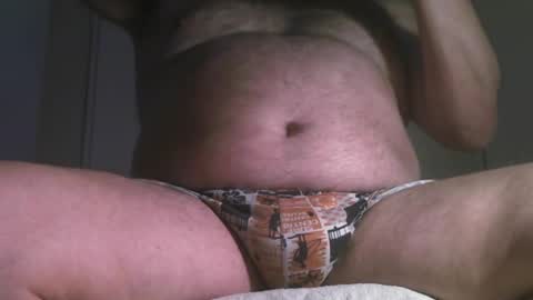 Snapshot of osolicencioso chatting on October 16, 11:17 pm Oso Licencioso online show from October 16, 11:17 pm