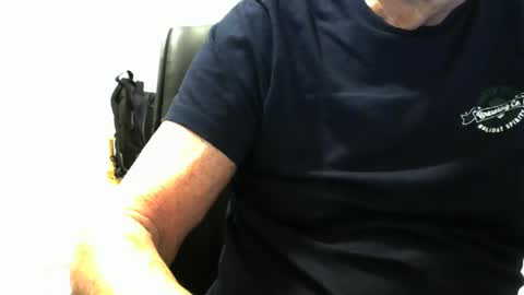 Ossi online show from December 4, 3:38 am