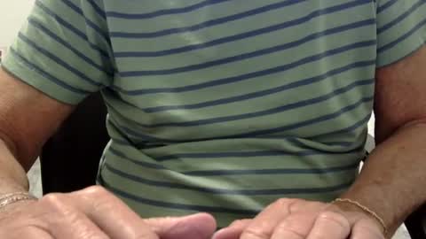 Snapshot of ossibottom chatting on June 30, 2:12 am Ossi online show from June 30, 2:12 am