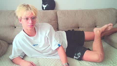 Ostin online show from December 20, 6:40 am