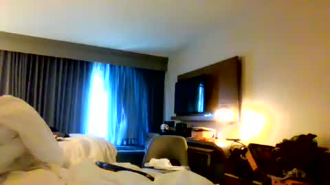Chulo CLos online show from June 6, 7:29 pm