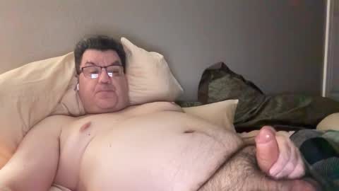 Snapshot of otter916 chatting on June 6, 5:01 am otter916 online show from June 6, 5:01 am