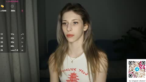 Anne online show from April 19, 7:38 pm