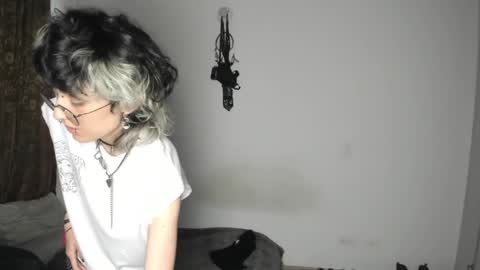 Otto 3 online show from February 22, 10:20 pm