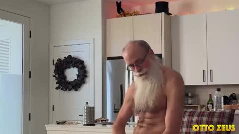 Otto Zeus online show from November 7, 9:26 pm