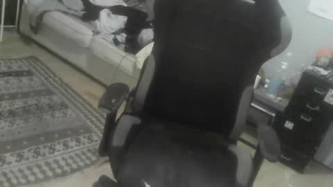 ouinnybis195625 online show from January 30, 3:00 am