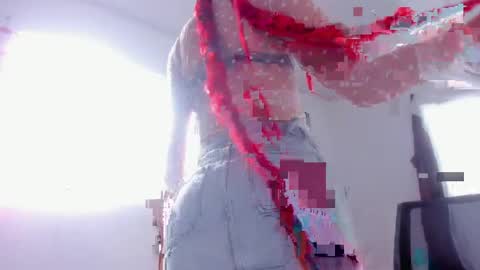 Snapshot of ounla_sweet chatting on May 11, 10:18 pm ounla sweet online show from May 11, 10:18 pm