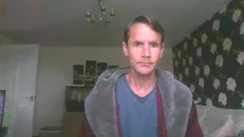 Snapshot of outdoorfun101 chatting on July 1, 7:21 am outdoorfun101 online show from July 1, 7:21 am