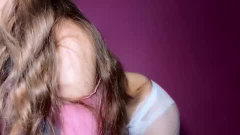 outerspace2000 online show from September 25, 6:22 pm