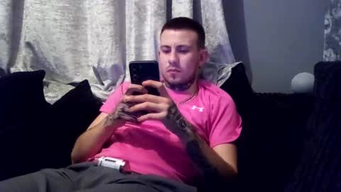 Snapshot of owen162462 chatting on February 26, 10:20 pm Owen kayz online show from February 26, 10:20 pm