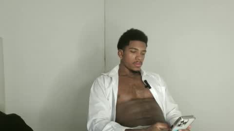 Owen online show from December 22, 10:18 pm