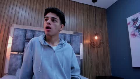 Owen Johnson online show from November 19, 11:54 am