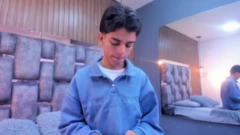 Owen Johnson online show from March 31, 11:32 am