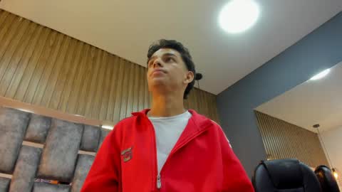 Owen Johnson online show from April 21, 11:38 am