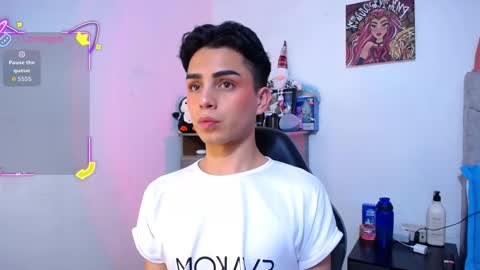 Snapshot of owenblue__ chatting on December 17, 12:05 am Owen Independent model online show from December 17, 12:05 am