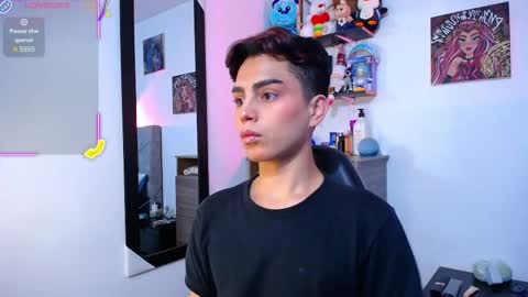 Snapshot of owenblue__ chatting on February 6, 7:45 am Owen Independent model online show from February 6, 7:45 am