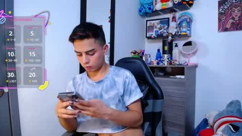 Snapshot of owenblue__ chatting on February 25, 7:07 am Owen Independent model online show from February 25, 7:07 am