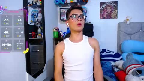 Snapshot of owenblue__ chatting on February 27, 7:41 am Owen Independent model online show from February 27, 7:41 am