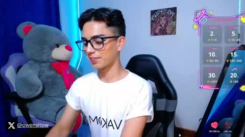 Snapshot of owenblue__ chatting on May 28, 7:05 am Owen Independent model online show from May 28, 7:05 am