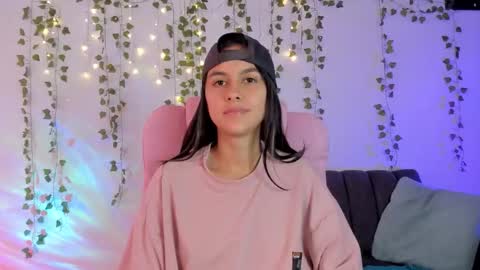 Owen foxx online show from December 22, 3:20 pm