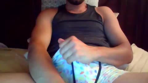 Snapshot of owensir chatting on March 19, 8:29 am owensir online show from March 19, 8:29 am