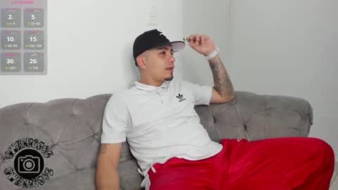 O W E N - S T O N E online show from September 30, 3:44 am