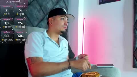 O W E N - S T O N E online show from November 29, 12:19 pm