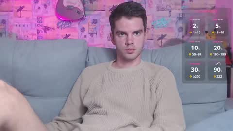 Snapshot of oxmikexo chatting on December 6, 2:38 pm Mike online show from December 6, 2:38 pm