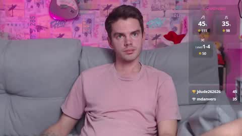 Snapshot of oxmikexo chatting on December 28, 3:04 pm Mike online show from December 28, 3:04 pm