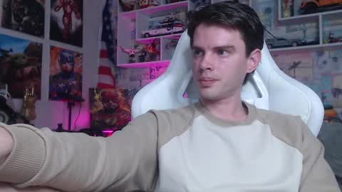 Snapshot of oxmikexo chatting on March 7, 3:28 pm Mike online show from March 7, 3:28 pm