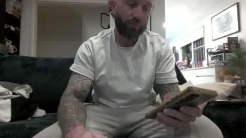 Snapshot of ozdik101 chatting on July 5, 7:37 am ozdik101 online show from July 5, 7:37 am